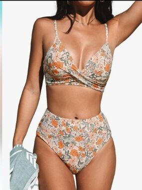 CUPSHE Two Piece High Waisted V Neck Twist Front Adjustable Spaghetti Straps.